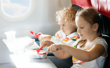 kids on airplane