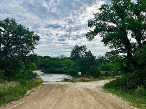 Parking area at Pillsbury Crossing